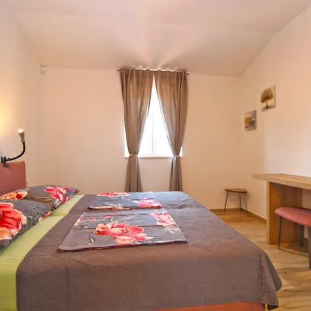 Σπίτι διακοπών Rose 2352 Πούλα