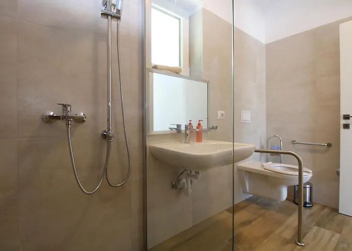 Rose 2352 Πούλα