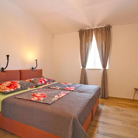 Rose 2352 Vakantiehuis *