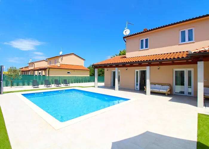 Vakantiehuis Rose 2352 *