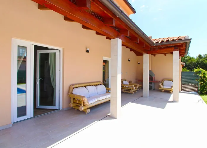 Vakantiehuis Rose 2352